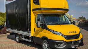 IVECO Daily 35S18HA8 KURTYNA