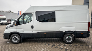 IVECO Daily 35S16A8 V VAN przewóz osób