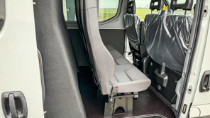 IVECO Daily 35S16A8 V VAN przewóz osób