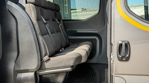 IVECO Daily 35S16A8 V VAN przewóz osób