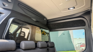 IVECO Daily 35S16A8 V VAN przewóz osób