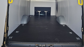 IVECO Daily 35S18A8 V VAN przewóz osób